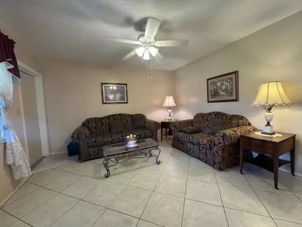 Hollywood, FL 33021,5300 Washington ST I105