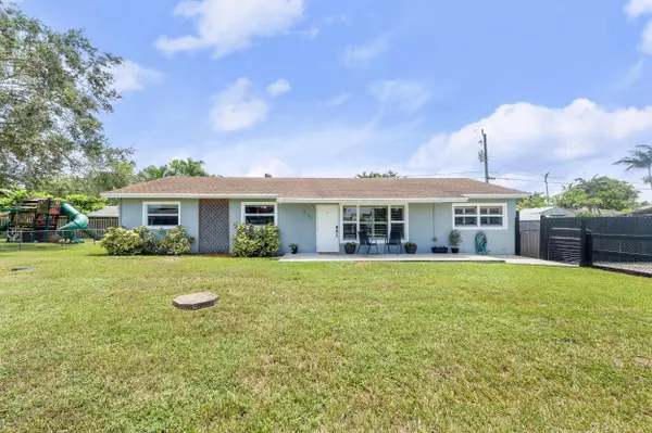 Lake Worth, FL 33467,9182 Lantern DR