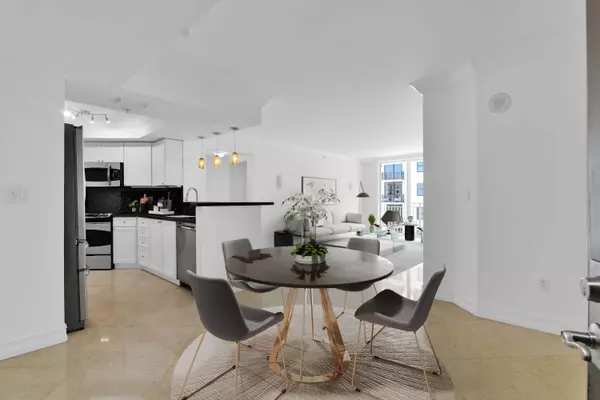 Boca Raton, FL 33432,99 SE Mizner BLVD 731