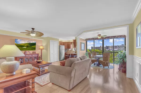 Jupiter, FL 33477,275 Palm Avenue AVE C504