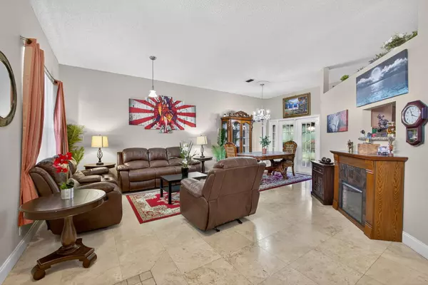 Royal Palm Beach, FL 33411,155 S Royal Pine CIR