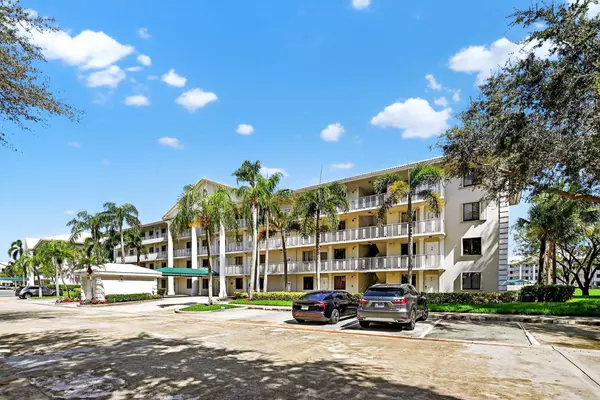 Boca Raton, FL 33433,6205 Balboa CIR 403