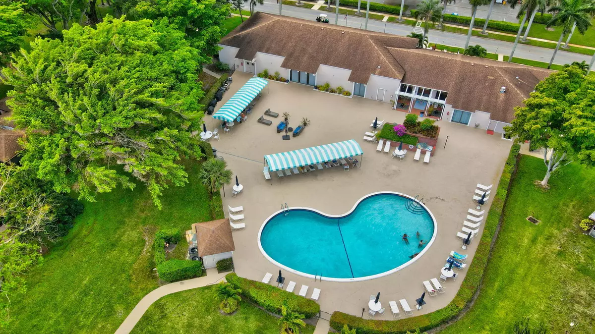 Delray Beach, FL 33446,14575 Bonaire 605 BLVD 605