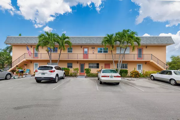 Stuart, FL 34996,2950 SE Ocean BLVD 53-3