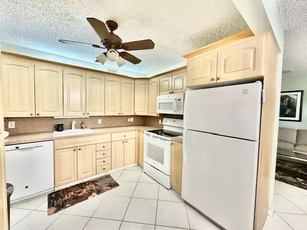 Boca Raton, FL 33434,3057 Yarmouth C
