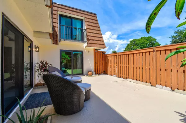 Tequesta, FL 33469,3900 County Line RD 22a
