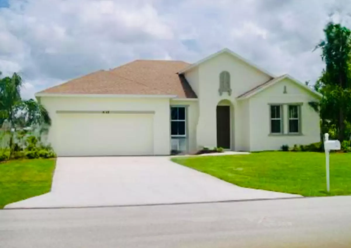 Port Saint Lucie, FL 34983,418 SE Guava TER