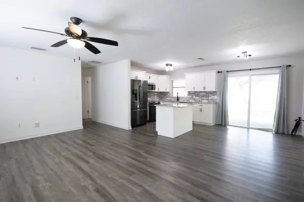 Port Saint Lucie, FL 34953,1914 SW Beauregard ST