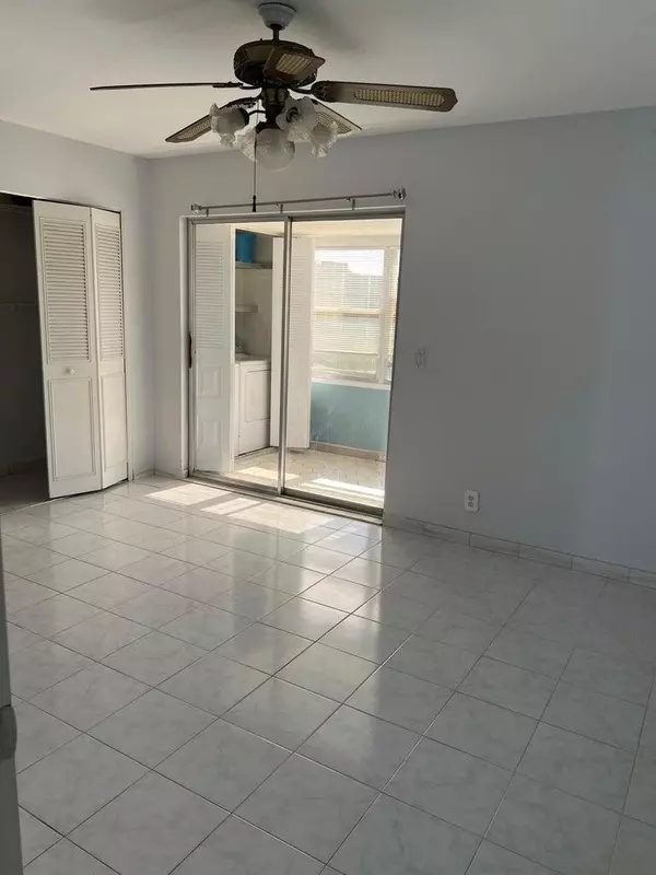 Delray Beach, FL 33484,371 Flanders H 371