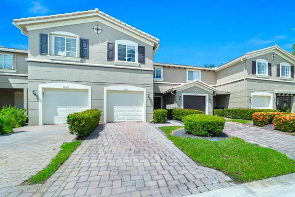 2241 SW Marshfield CT, Port Saint Lucie, FL 34953