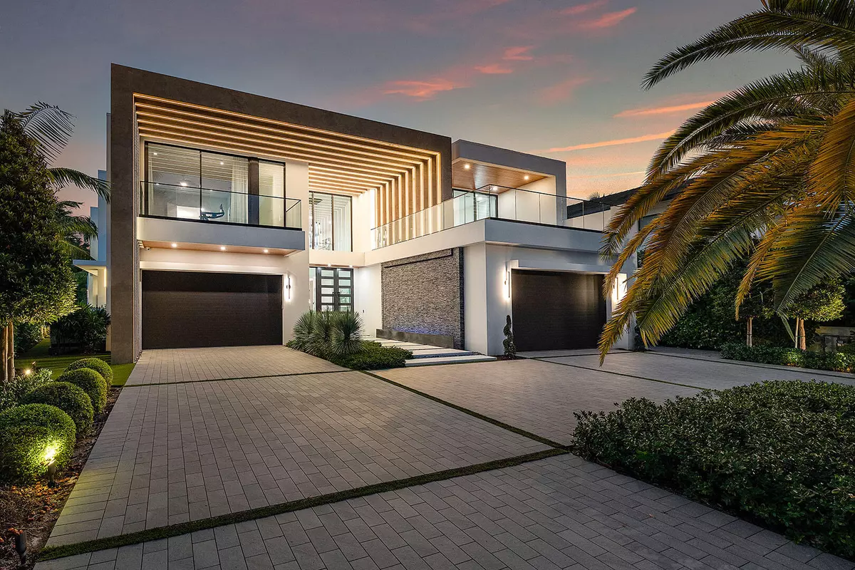 Boca Raton, FL 33432,217 Thatch Palm DR