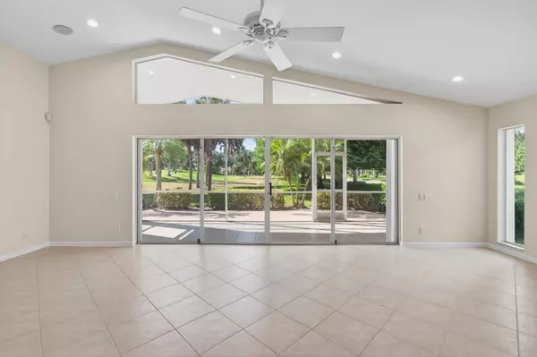 Boynton Beach, FL 33437,7413 Haviland CIR