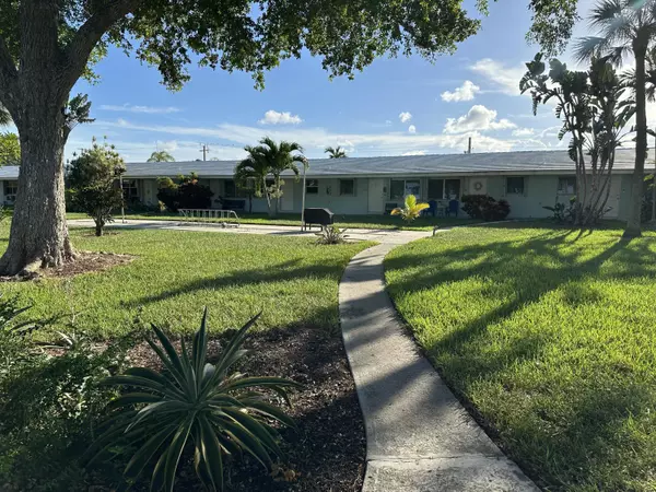 Lighthouse Point, FL 33064,3801 NE 22nd TER 11