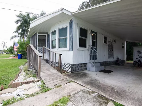 Stuart, FL 34997,5000 SE Federal HWY 192