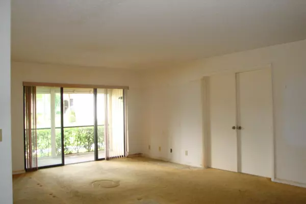 Greenacres, FL 33415,713 Sunny Pine WAY G1