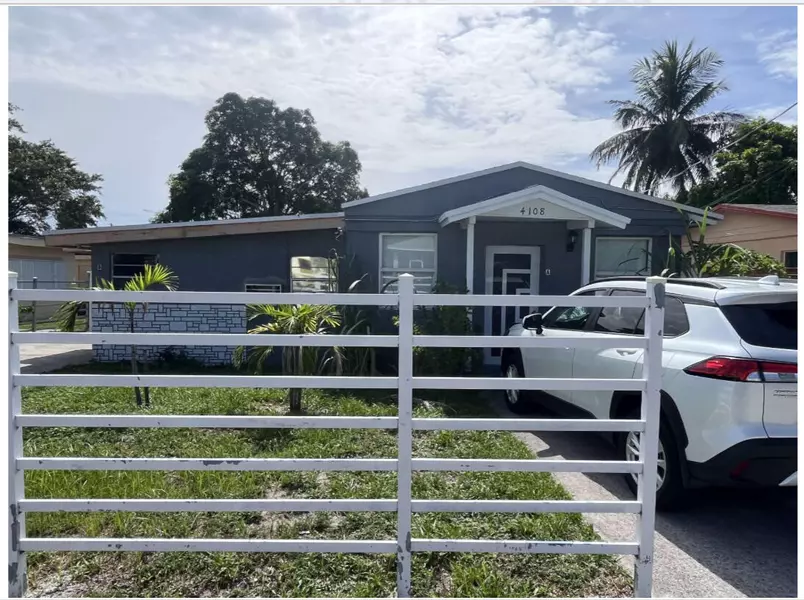 4108 Greenwood AVE, West Palm Beach, FL 33407
