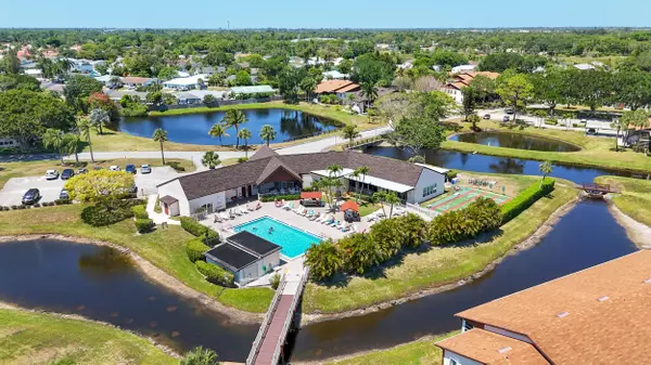 Stuart, FL 34997,6531 SE Federal HWY Q108