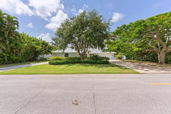 Vero Beach, FL 32960,25 Park AVE