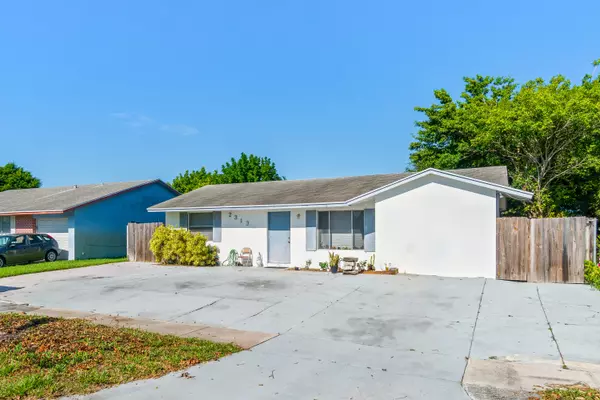 Riviera Beach, FL 33404,2313 Z TER