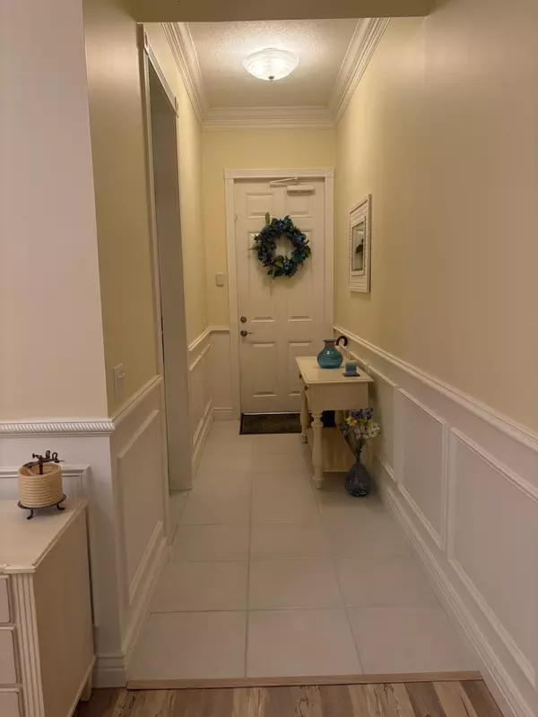 Fort Pierce, FL 34949,27 W Harbour Isles DR 105