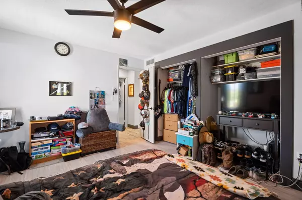 Stuart, FL 34997,5383 SE Miles Grant RD B-206