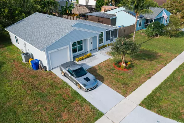 10651 Misty LN, Royal Palm Beach, FL 33411