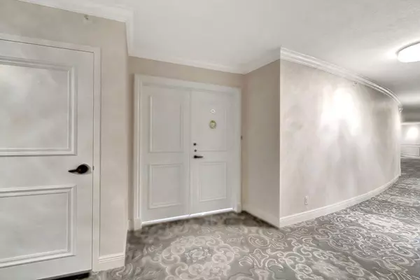 Highland Beach, FL 33487,4740 S S Ocean BLVD 508