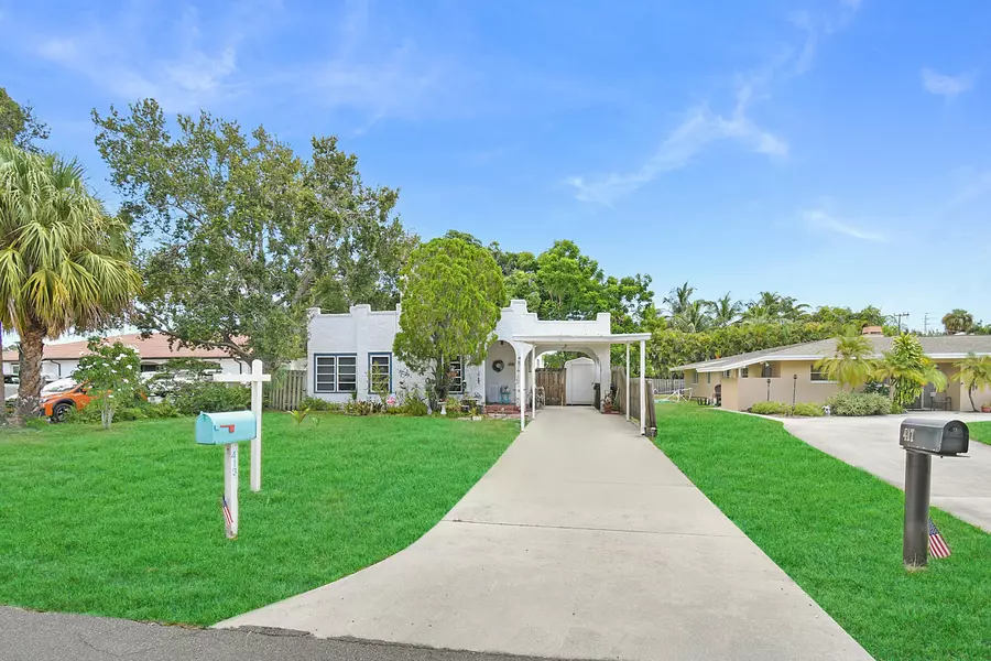 413 SE Hibiscus AVE, Stuart, FL 34996