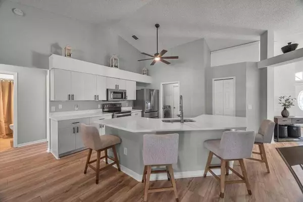 Port Saint Lucie, FL 34953,1900 SW Logwood RD