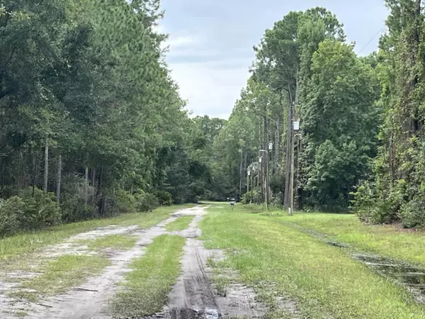 Hawthorne, FL 32640,363 S Carolina ST