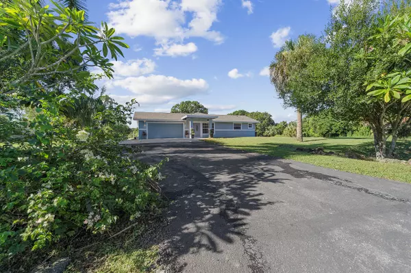 Loxahatchee, FL 33470,18682 N 49th ST