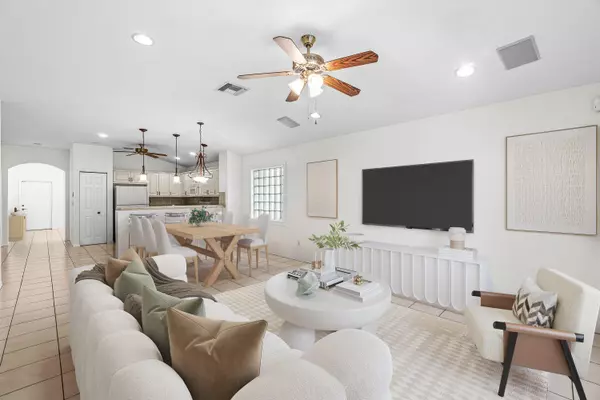 Lake Worth, FL 33463,6798 Lantern Key DR