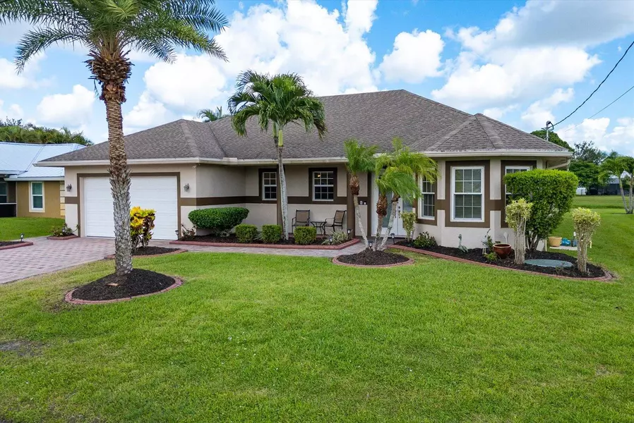 5446 NW Edgewater AVE, Port Saint Lucie, FL 34987