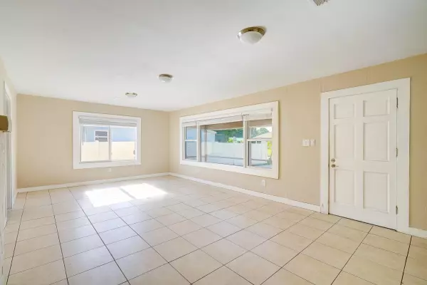 Fort Pierce, FL 34950,1204 Easter AVE