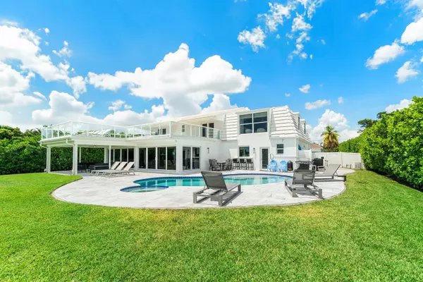 Lake Clarke Shores, FL 33406,7150 W Lake DR