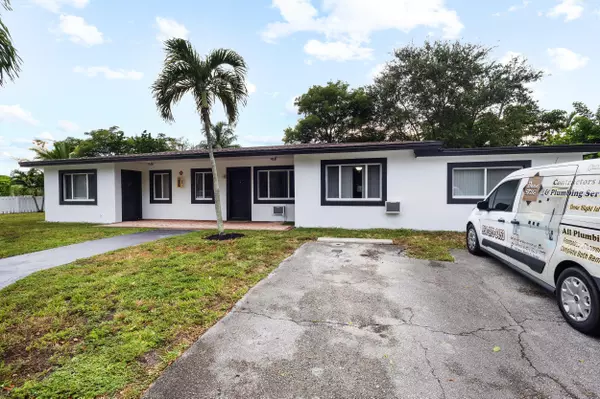 Pompano Beach, FL 33062,1801 NE 25th AVE 1-3