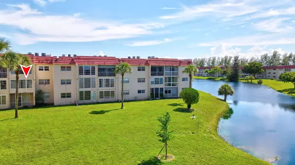 2751 E E Sunrise Lakes DR 204, Sunrise, FL 33322