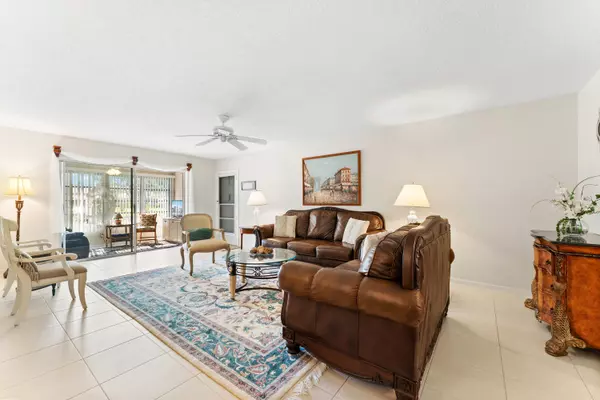 Delray Beach, FL 33445,1402 SW High Point Way B