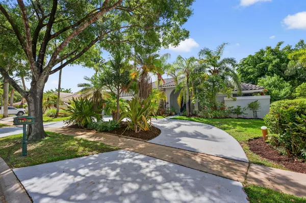 Boca Raton, FL 33498,10738 Santa Rosa DR