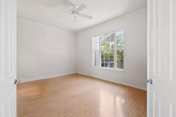 Palm Beach Gardens, FL 33410,424 Kelsey Park DR