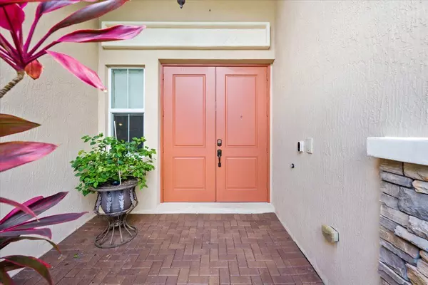Royal Palm Beach, FL 33411,8152 Butler Greenwood DR