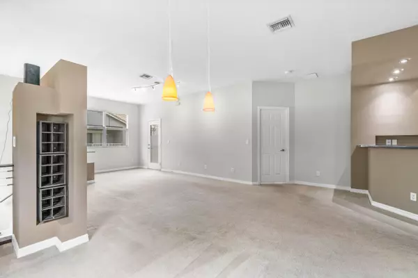 Greenacres, FL 33467,3116 Grandiflora DR