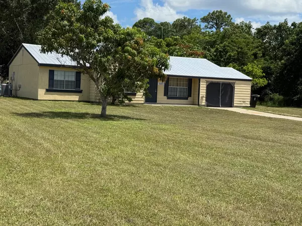 3331 SW Ensley CT, Port Saint Lucie, FL 34953