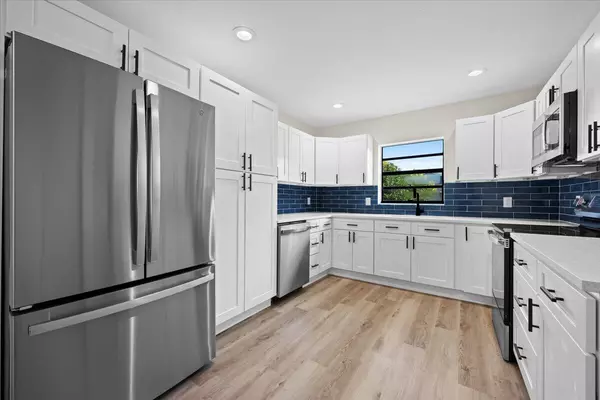 West Palm Beach, FL 33411,4601 121st TER