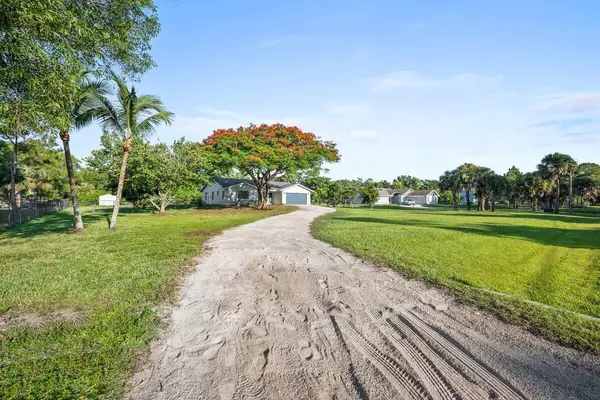 West Palm Beach, FL 33411,4601 121st TER