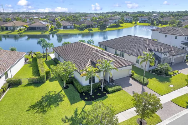 3128 Streng LN, Royal Palm Beach, FL 33411