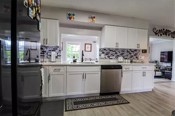 Royal Palm Beach, FL 33411,855 Azalea DR