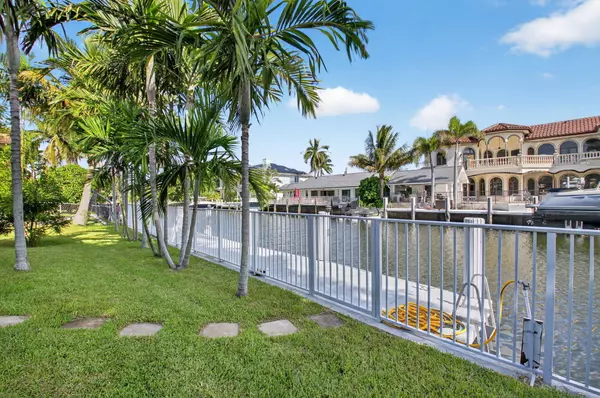 Delray Beach, FL 33483,937 Banyan DR