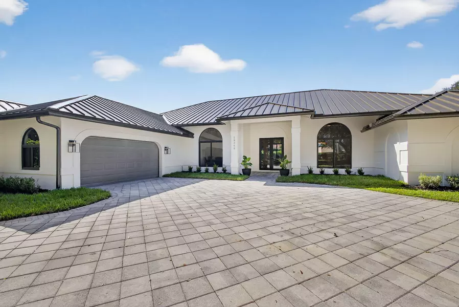 18240 SE Heritage DR, Tequesta, FL 33469