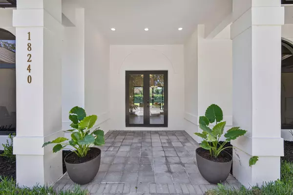 Tequesta, FL 33469,18240 SE Heritage DR